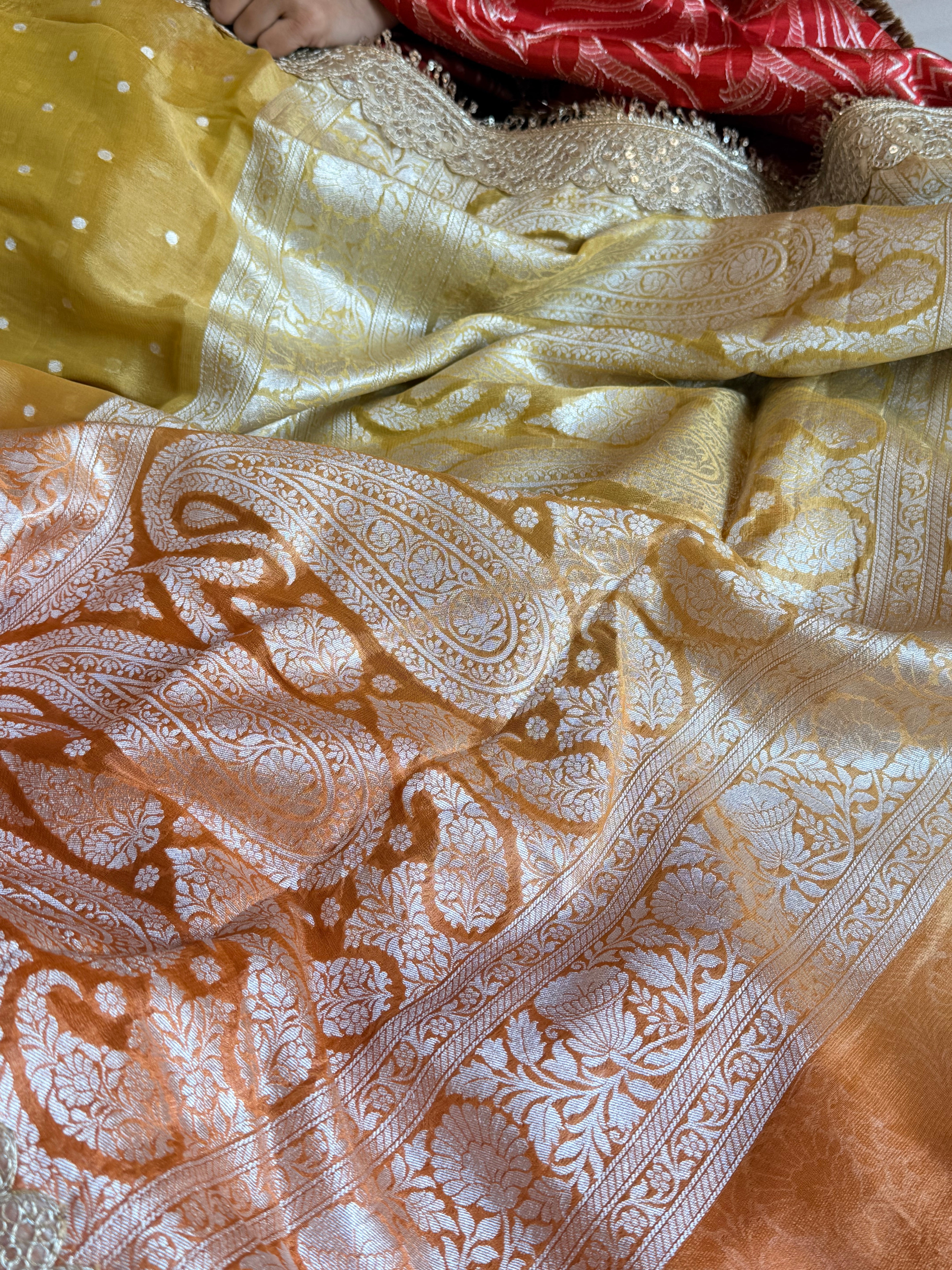 Chunri buti tissue gorgette kadhwa ombre shaded saree