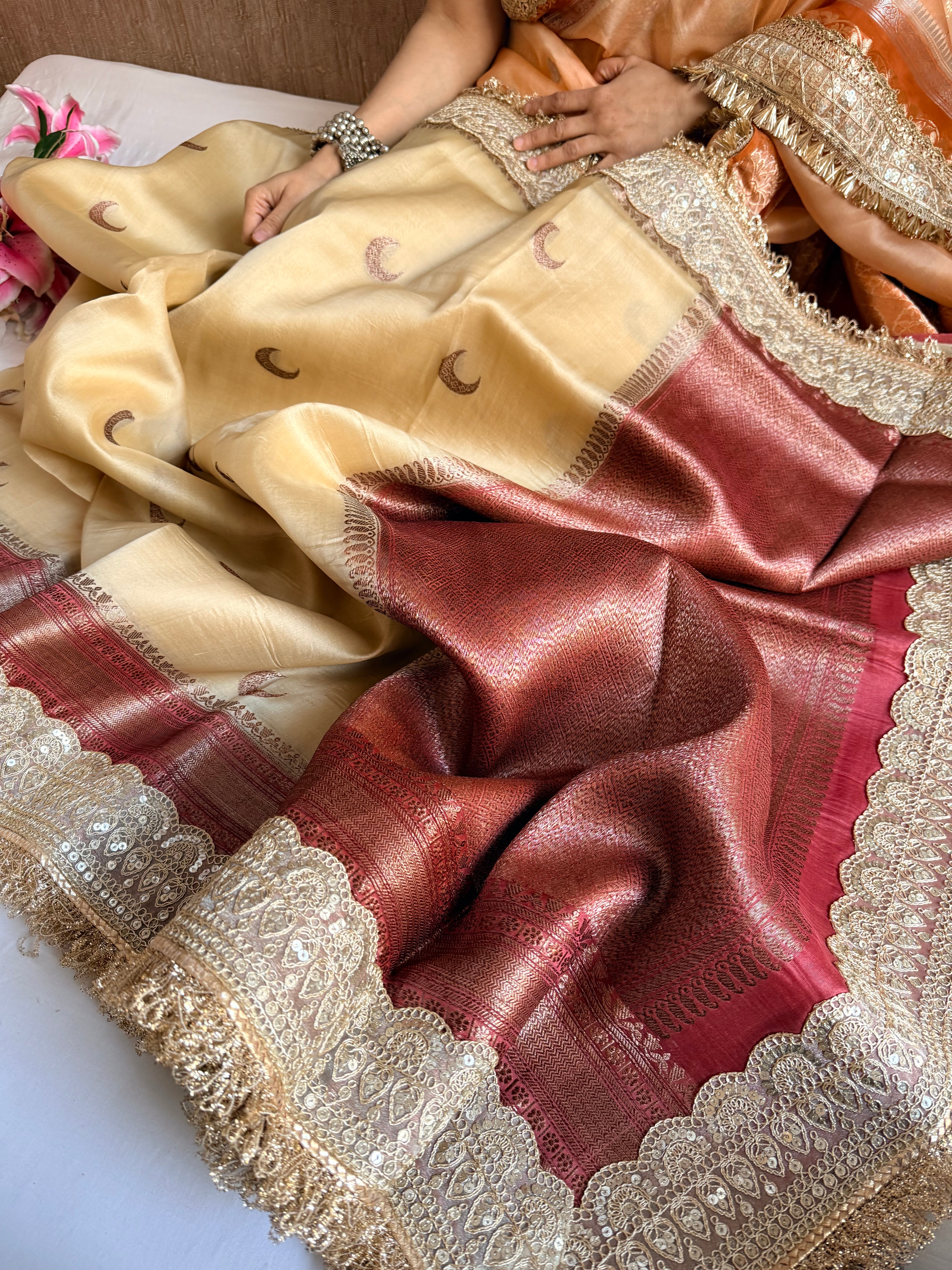Banarasi leela tussar-red kora silk kadhwa saree