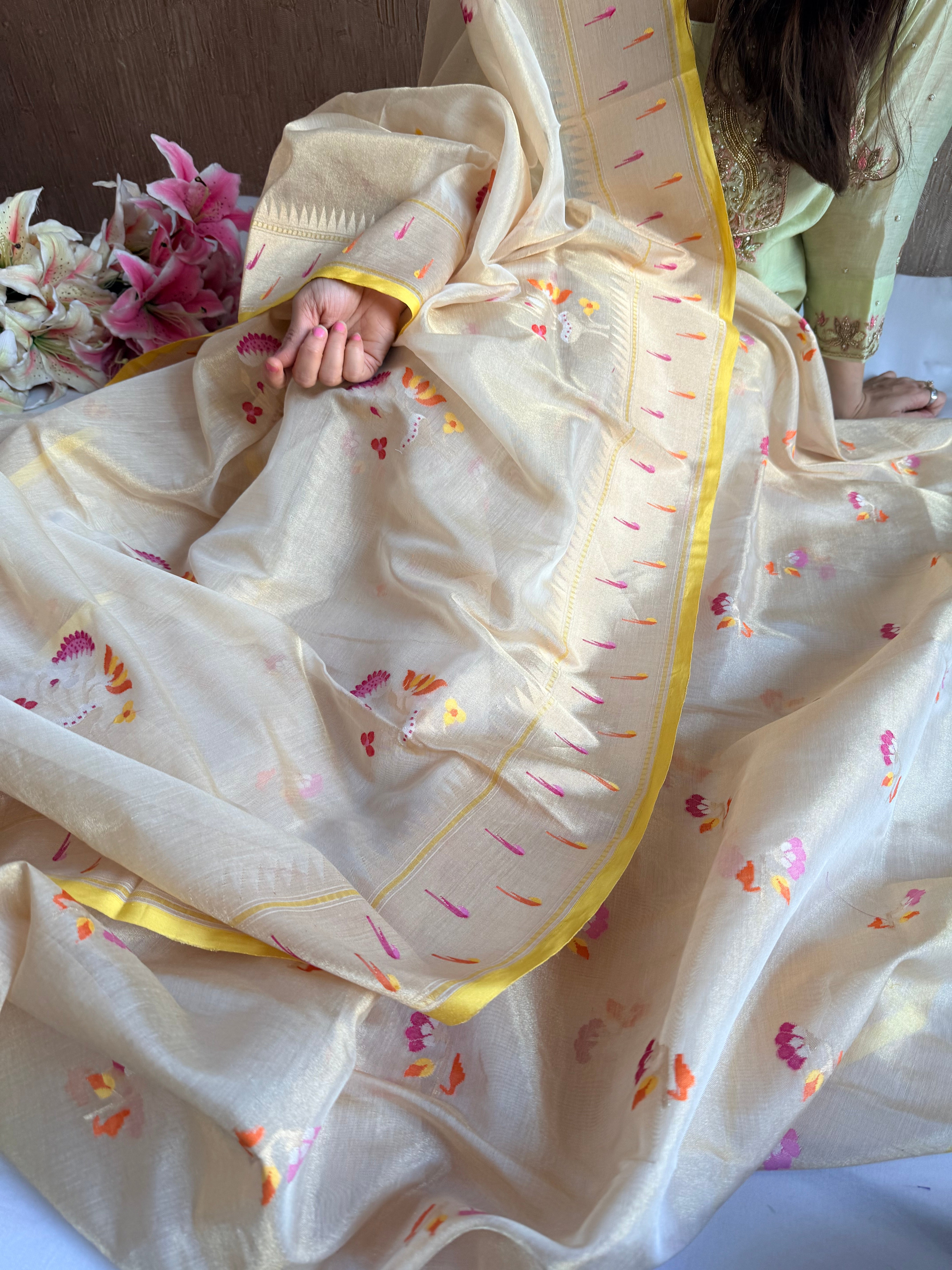 Ivory mul cotton tissue iktara jamdani paithani border suit set