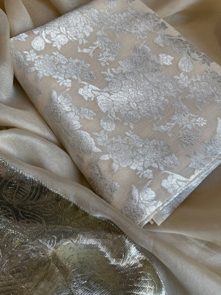 Dusty beige cotton handloom kadhwa jungla silver zari kurta paired with kora silk gotapatti duppata set
