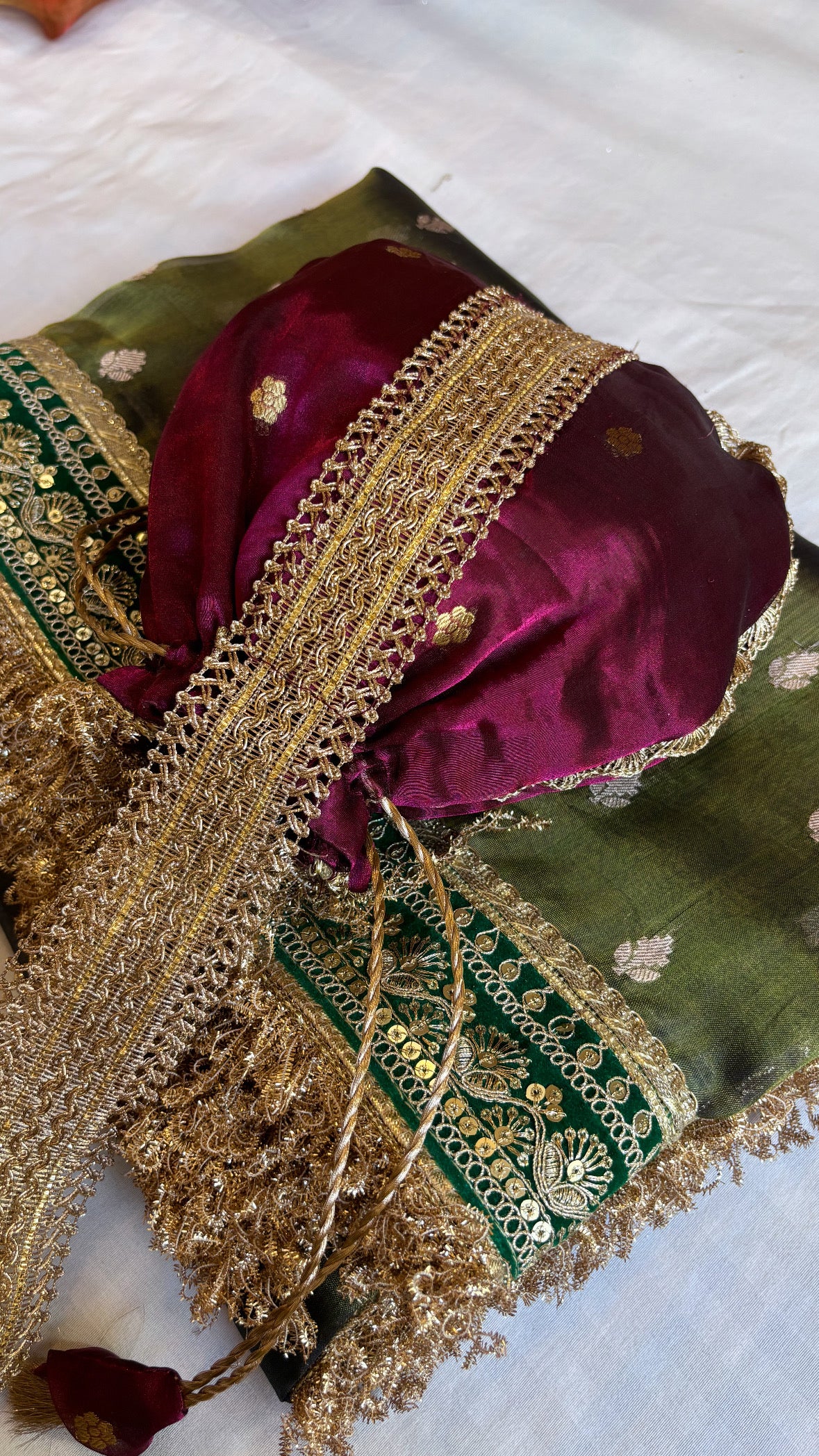 Sitara banarasi tissue silk potli bag
