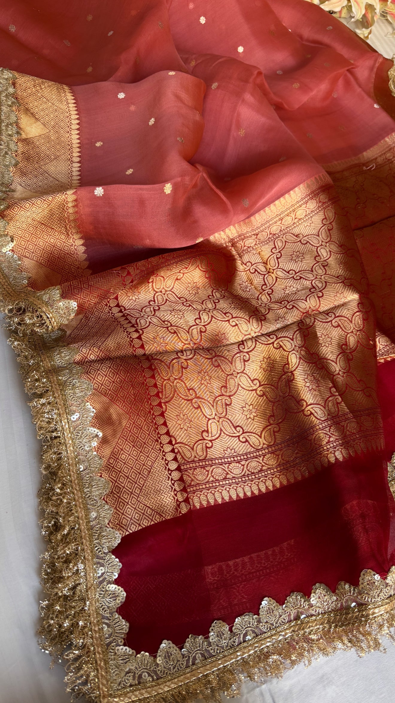 Onion peach-Red combination chap dye kora silk banarasi saree