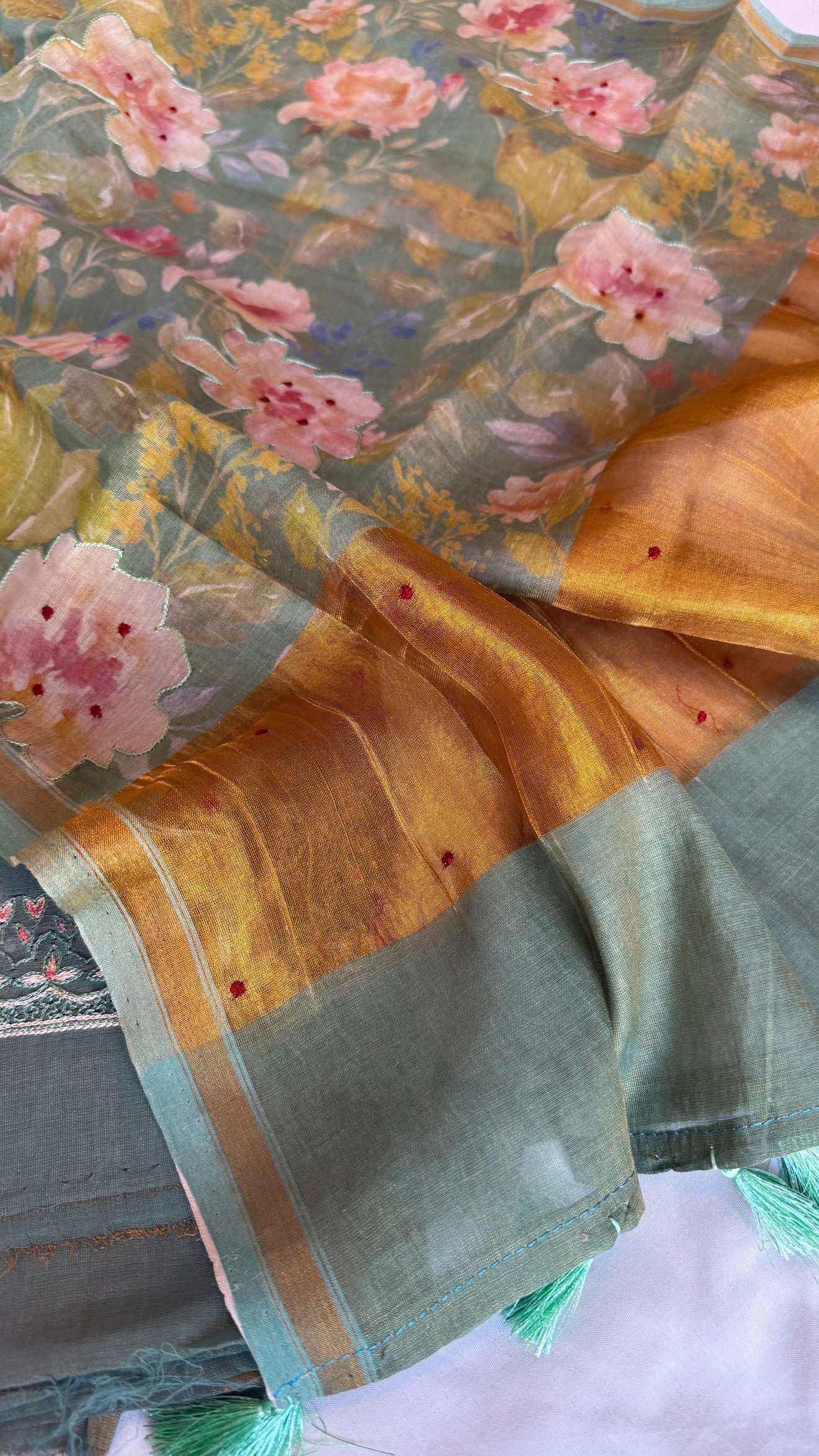 Mint green resham hand embroidered mul cotton suit set